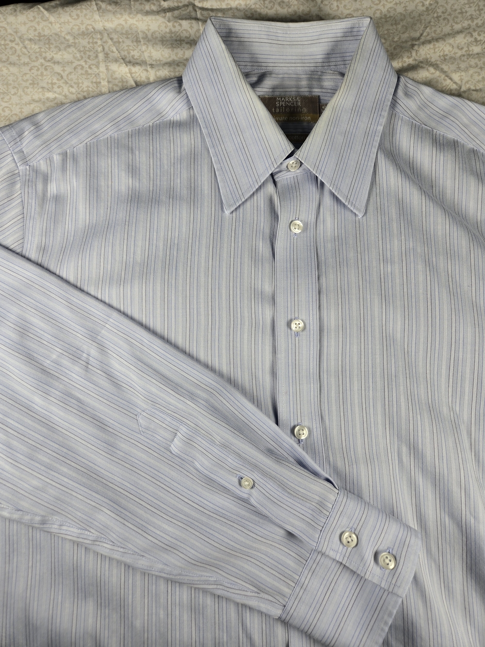 Marks & Spencer Ultimate Non-Iron Blue Stripe Cotton Dress Shirt 16.5 32/33 Mens